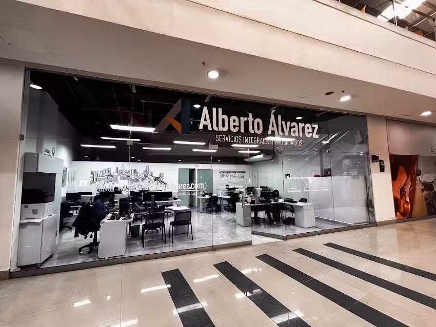 Alberto Alvarez Inmobiliaria &ndash; Sede Sabaneta