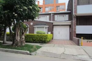 Alexco Realtors Inmobiliaria