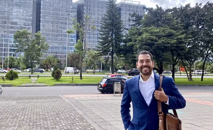 Andres Salazar. Agente Inmobiliario. Ciudad Salitre