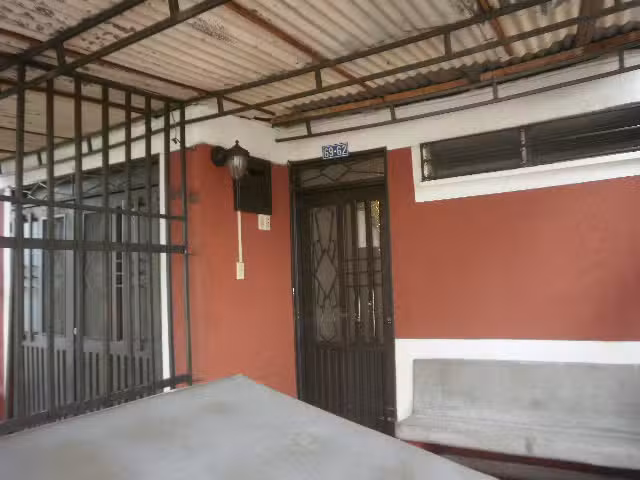 Apartaestudios Los Guayacanes