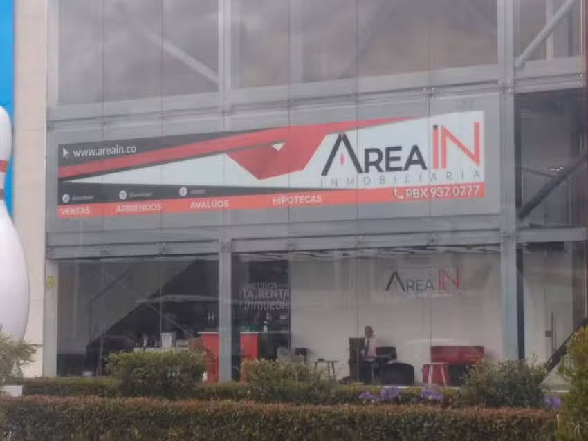 &Aacute;REA IN S.A.S Inmobiliaria