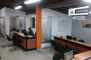 Arrendamientos La 80 SAS