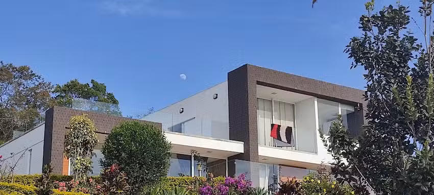 Caba&ntilde;as Altos de San Pedro