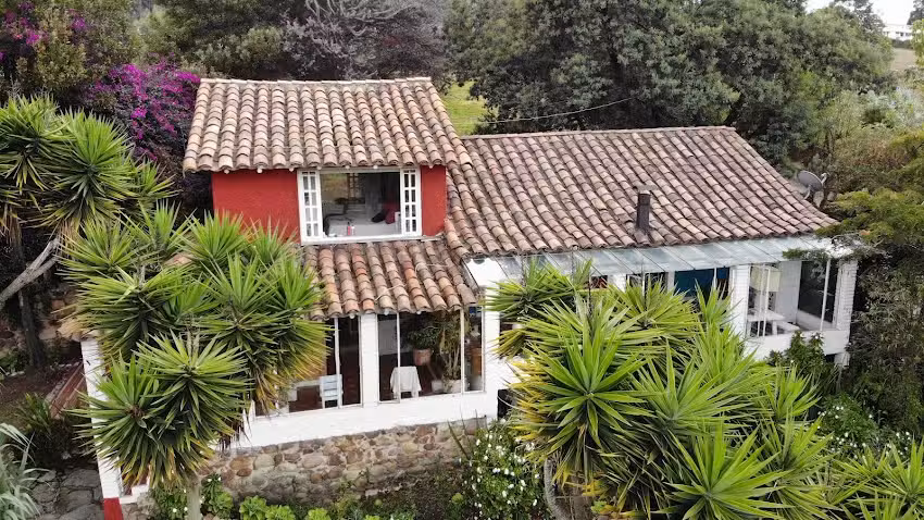 Caba&ntilde;as Paipa Tours