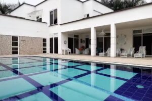 CASA MEDINA INMOBILIARIA SAS