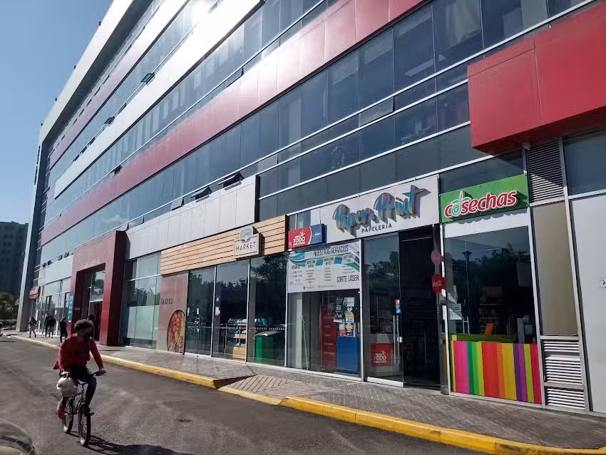 Centro Empresarial Bur&oacute; 24