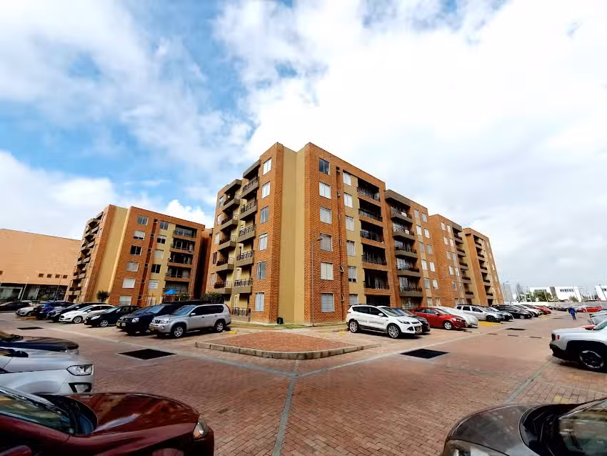 Century 21 loopa Mosquera ARRIENDOS VENTAS