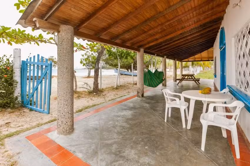 Cocco Beach caba&ntilde;as, (cove&ntilde;as-san antero)