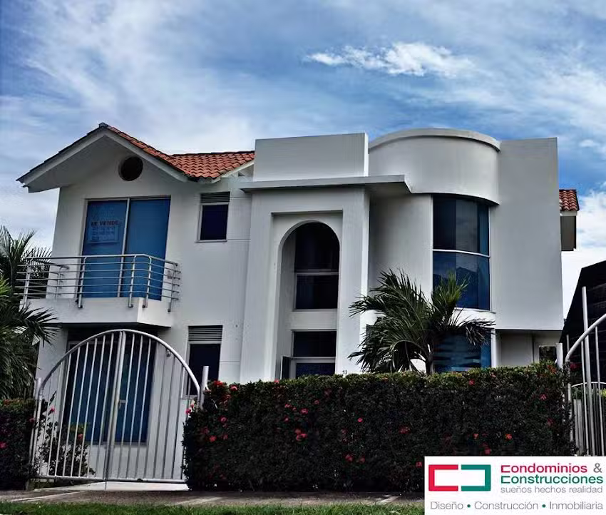 Condominios & Construcciones S.A.S.