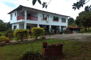 finca raiz permutas y negocios j j