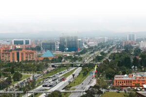 Fincaraizbodegas.com