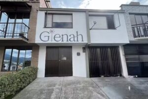 Gienah | Atenci&oacute;n Psicol&oacute;gica Integral para Ni&ntilde;os, Adultos, Familias y Parejas | Alquiler de Consultorios por Hora