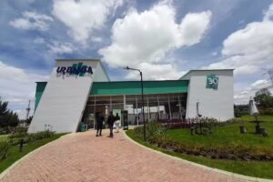 Hacienda los Lagos &ndash; Urbansa Lagos de Torca