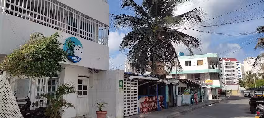 Hostal Luna Azul Tropical