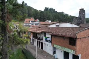 Inmobiliaria Oriente Mejor