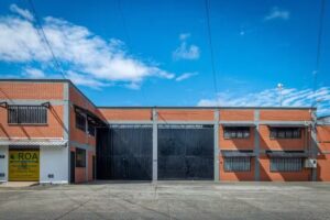 Inmobiliaria Santacoloma | Bodegas, Locales y Oficinas en Arriendo en Pereira y Dosquebradas
