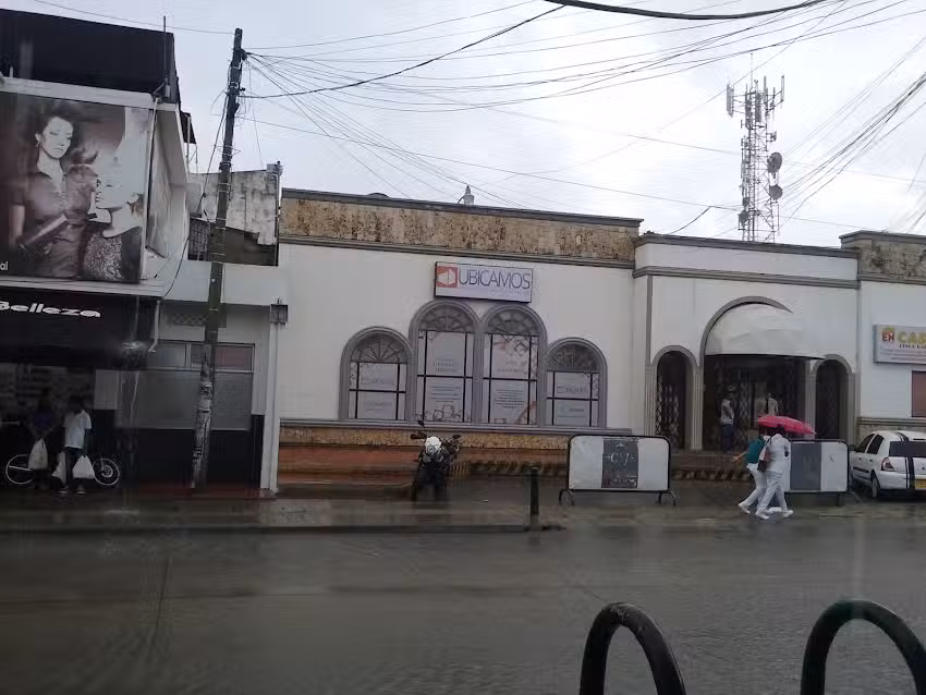 INMOBILIARIA UBICAMOS MONTERIA