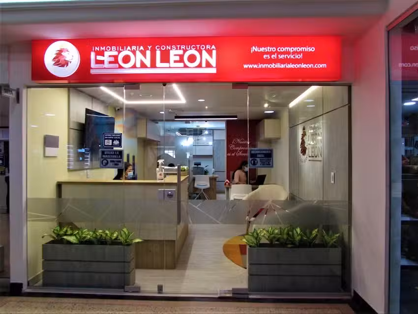 Inmobiliaria y Constructora Leon Leon