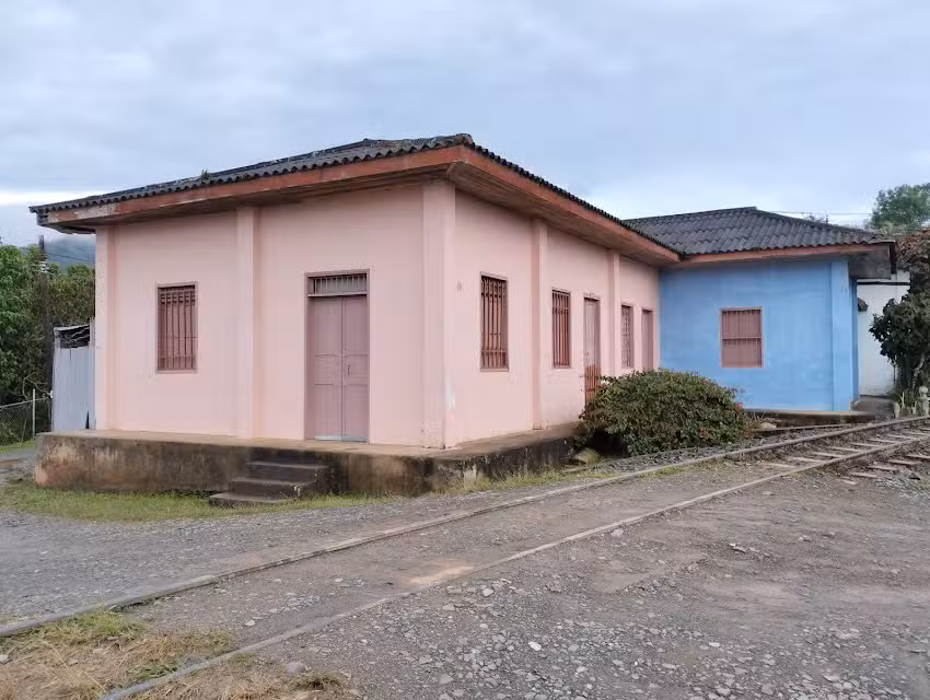 LA CUMBRE BIENES RAICES