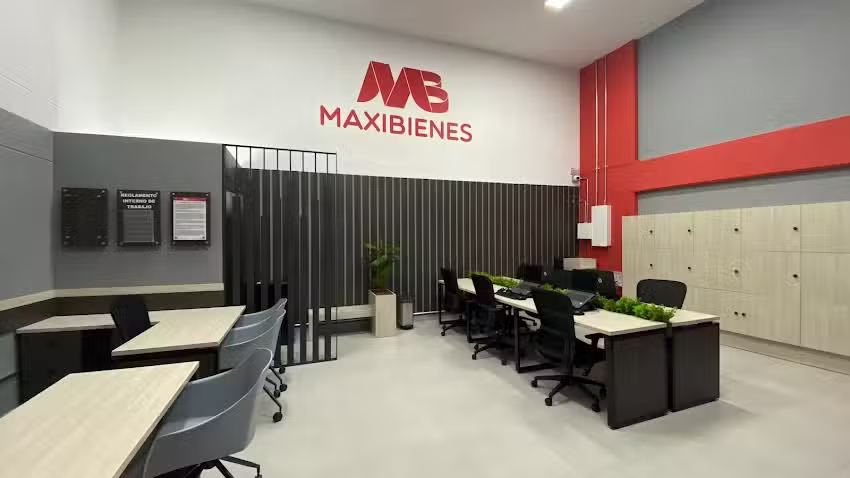 Maxibienes Poblado