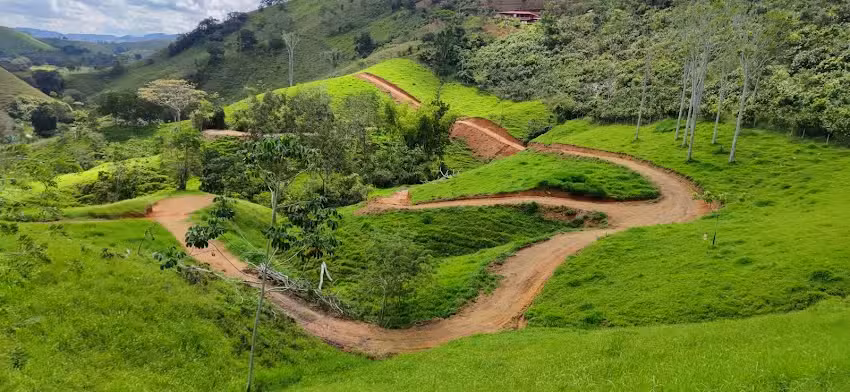 Nova Suiza Bienes Ra&iacute;ces
