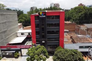 PORTADA INMOBILIARIA LAURELES