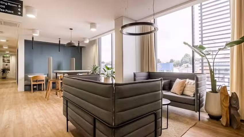 Regus &ndash; Bogota, Bulevar