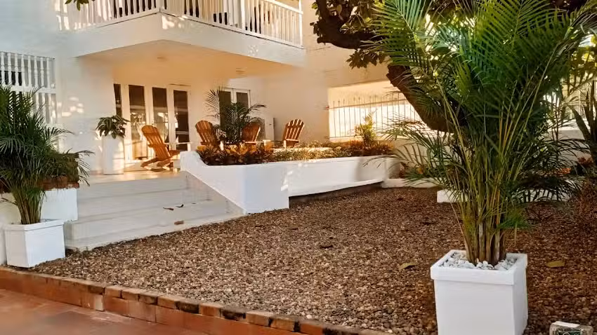 The Pearl Ch&acirc;teau at Bocagrande Beach in Cartagena