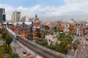 Top House Propiedad Raiz S.A.S